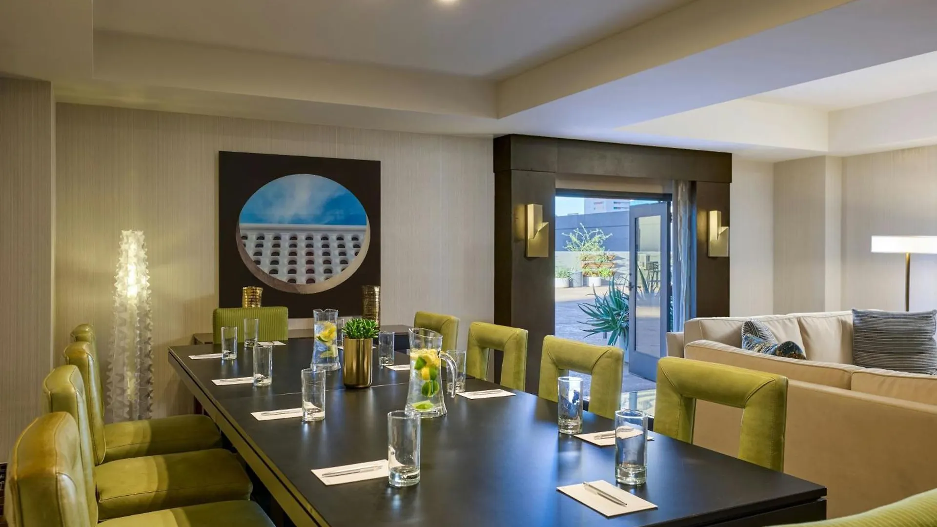Renaissance Phoenix Downtown Hotel