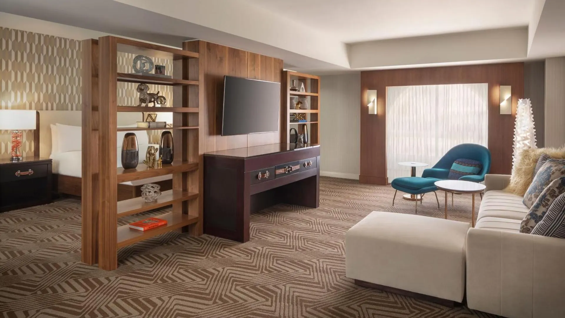 Renaissance Phoenix Downtown Hotel 5*,