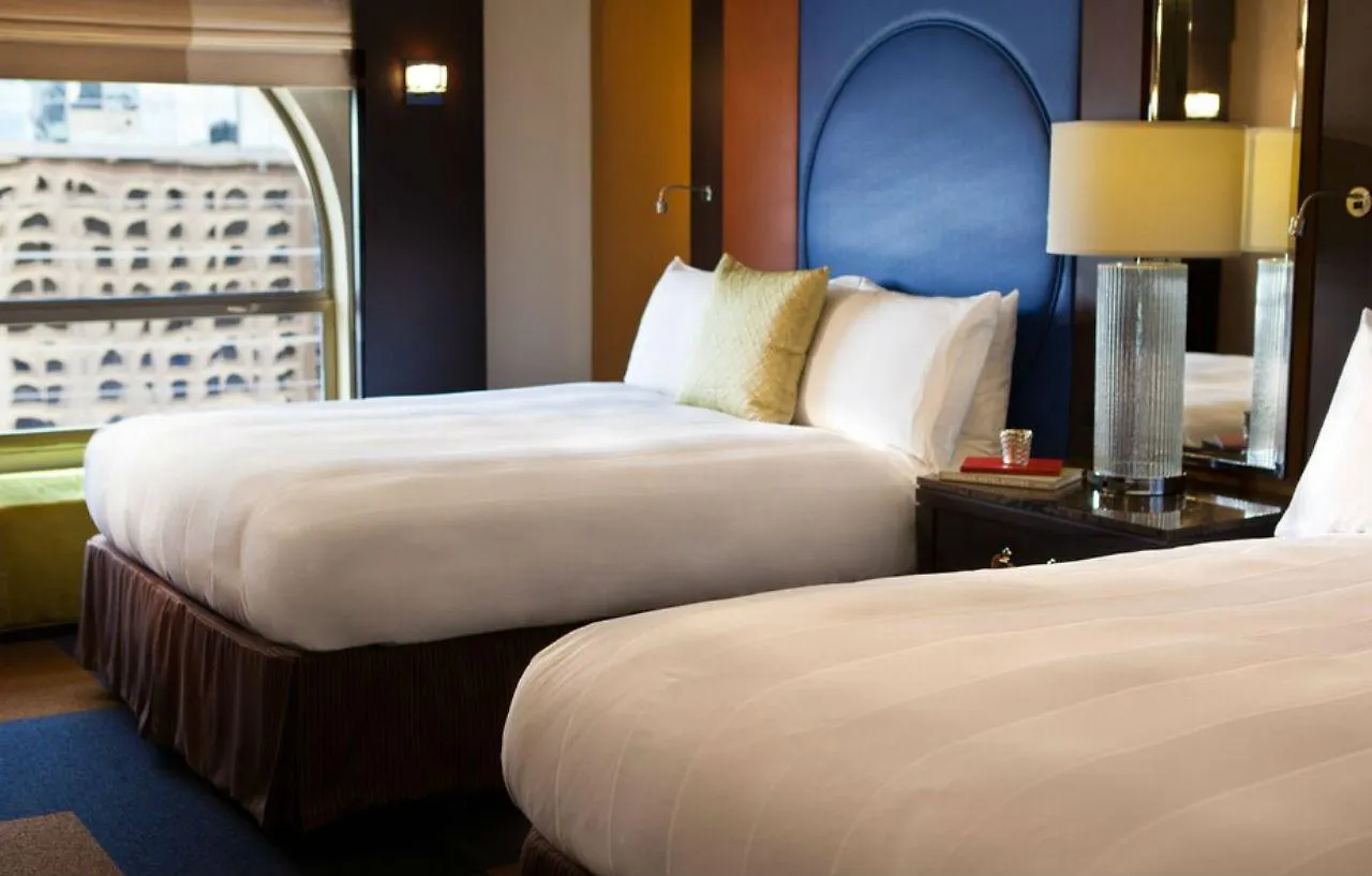 Renaissance Phoenix Downtown Hotel
